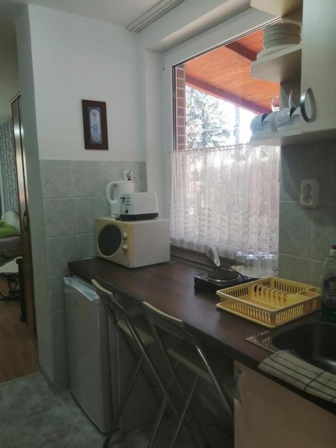 Gabi Haz Apartmanok*** Hajdúszoboszló Exteriör bild